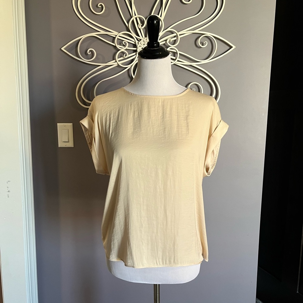 Nine West Cream Cap Sleeve Blouse